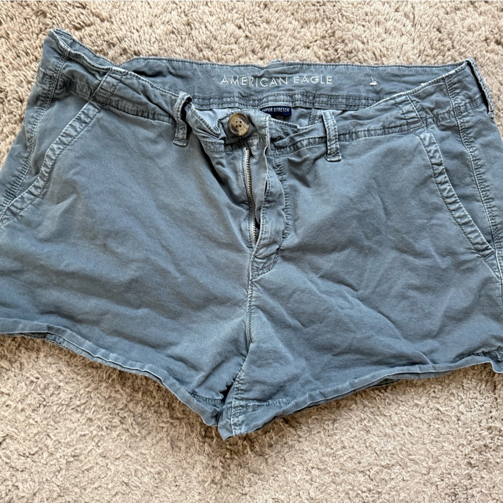 AE Shorts